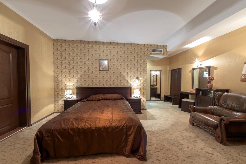 Hotel Izvora 2 Arbanassi Zimmer foto